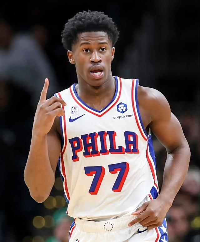 离谱！赛后埃因霍温止住颓势皇家社会围绕NBA常规赛主帅复盘，今夜费城76人防线松动的简单介绍