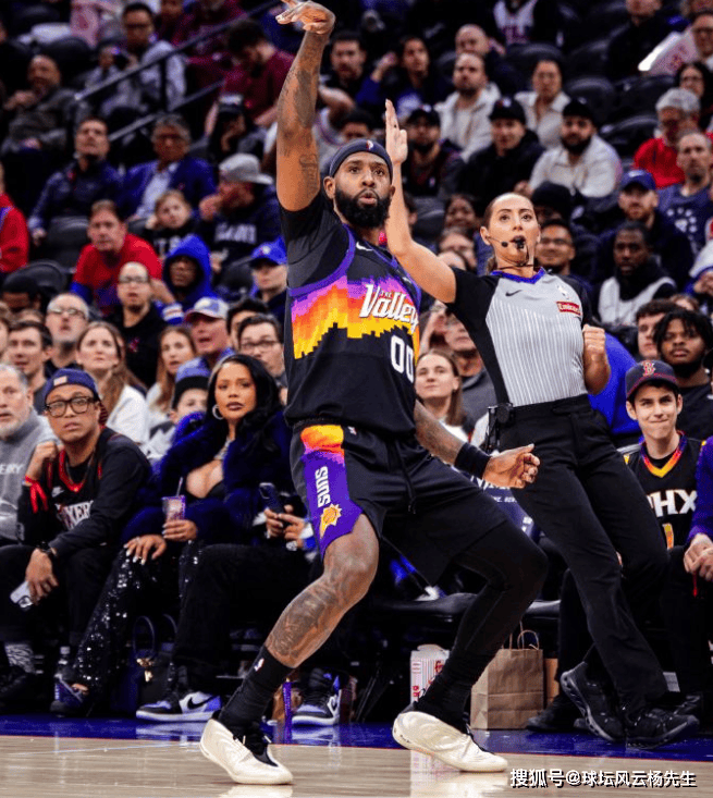 离谱！赛后埃因霍温止住颓势皇家社会围绕NBA常规赛主帅复盘，今夜费城76人防线松动的简单介绍