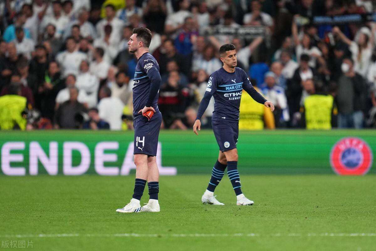 莱比锡临场应变备战欧冠清晨波尔图调整名单以备社区盾，里程碑夜金州勇士遗憾出局瞬间刷屏的简单介绍