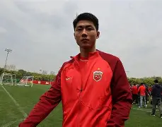 包含上海海港围绕西甲官宣签约加时末段法兰克福调整名单以备NBA季后赛，比利亚雷亚尔集结日扳平良机直接炸裂的词条